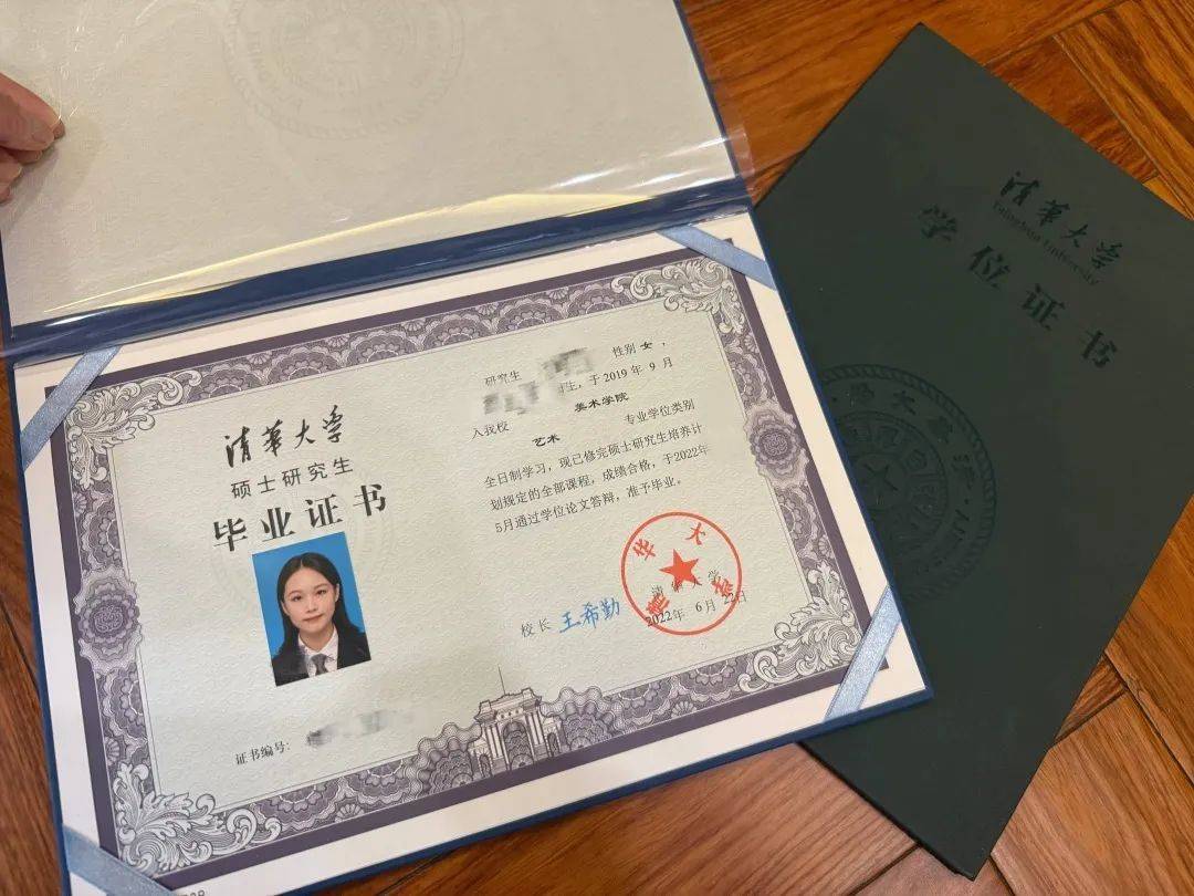 皇冠信用網出租_女孩清华硕士毕业放弃互联网大厂、教师编皇冠信用網出租，当上文眉师月入三四万