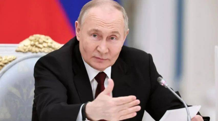 巴拿马 v 洪都拉斯
_普京拒绝出席!金砖原始成员五缺二巴拿马 v 洪都拉斯
,俄罗斯把话挑明,事情不简单