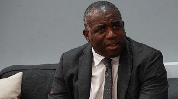 香港足球2025
_突发!台海闯入不速之客香港足球2025
,台岛内乱成一锅粥,解放军开始上强度了