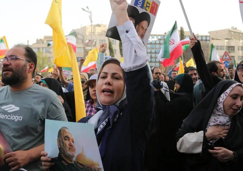 球会友谊赛
_卡塔尔外交部披露球会友谊赛
，伊朗导弹来袭后接到特朗普电话，称以方愿意停火，请卡塔尔“劝和”伊朗