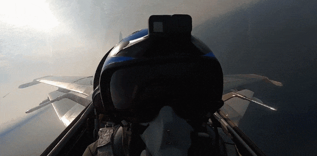 挪威超级联赛_央视公开!美国双航母夹击中国辽宁舰挪威超级联赛,歼-15挂弹起飞与美军狗斗