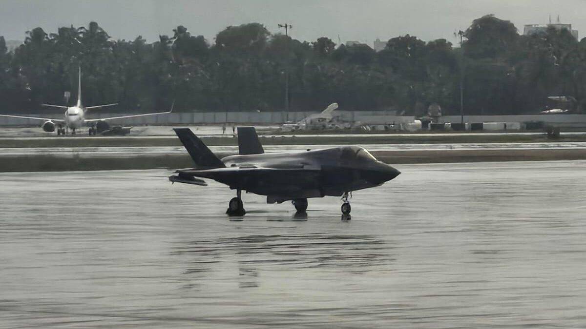 阿根廷全国联赛_真把中国当成伊朗了?山东舰演练刚结束阿根廷全国联赛,英国航母突然逼近南海