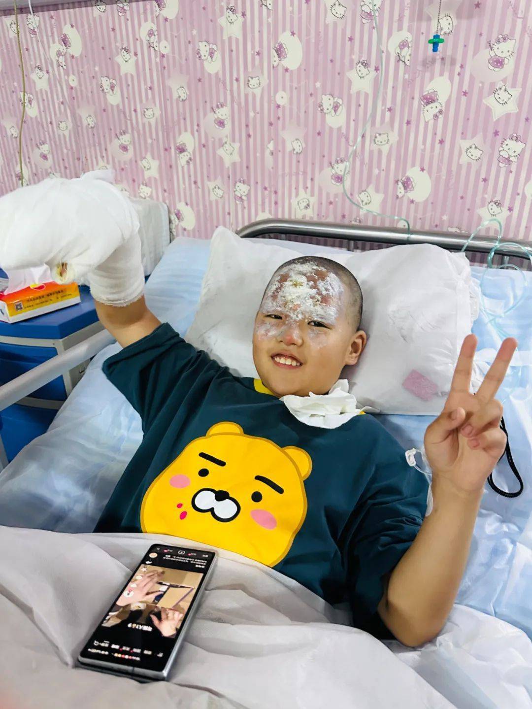 皇冠信用網如何申请_12岁小孩哥“沉迷”维修！母亲：研究火箭燃料时曾爆燃皇冠信用網如何申请，现在邻居有活就找他