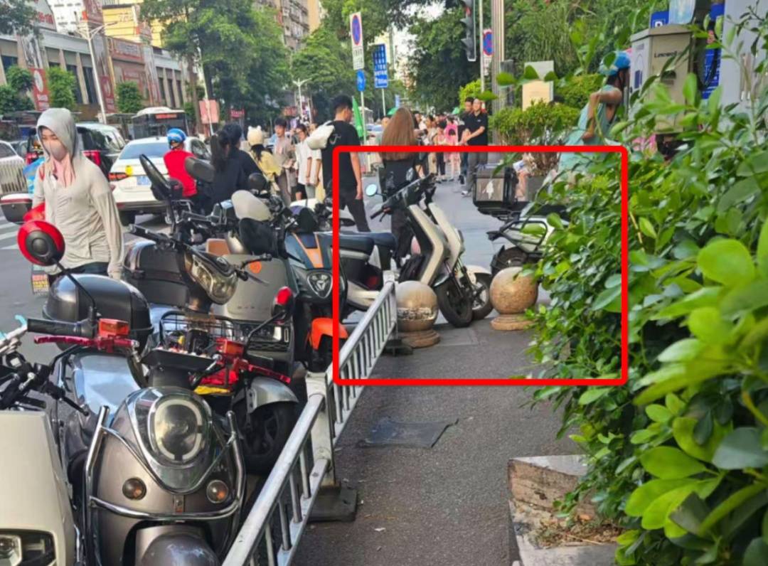 皇冠信用盘需要押金吗_群众给泉州市市长留言:丰泽区宝洲街非机动车严重占道皇冠信用盘需要押金吗,盼整治