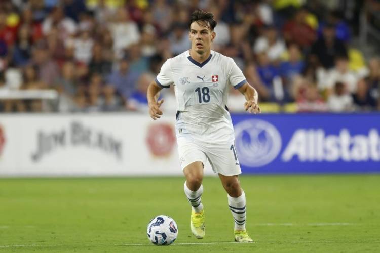 皇冠信用网开户_瑞士天才国脚即将加盟AC米兰!贾沙里皇冠信用网开户,他潜力比扎卡更高?