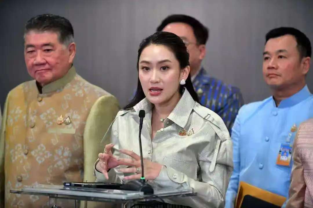 皇冠信用網APP下载_泰国政坛大地震!泰国总理刚退位皇冠信用網APP下载,洪森计谋成功了,中方火速表态