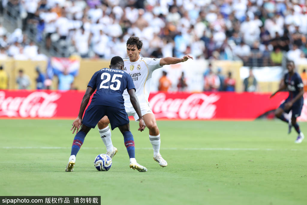 拉斯维加斯王牌VS华盛顿神秘人
_世俱杯-登贝莱传射法比安双响 巴黎4-0皇马进决赛