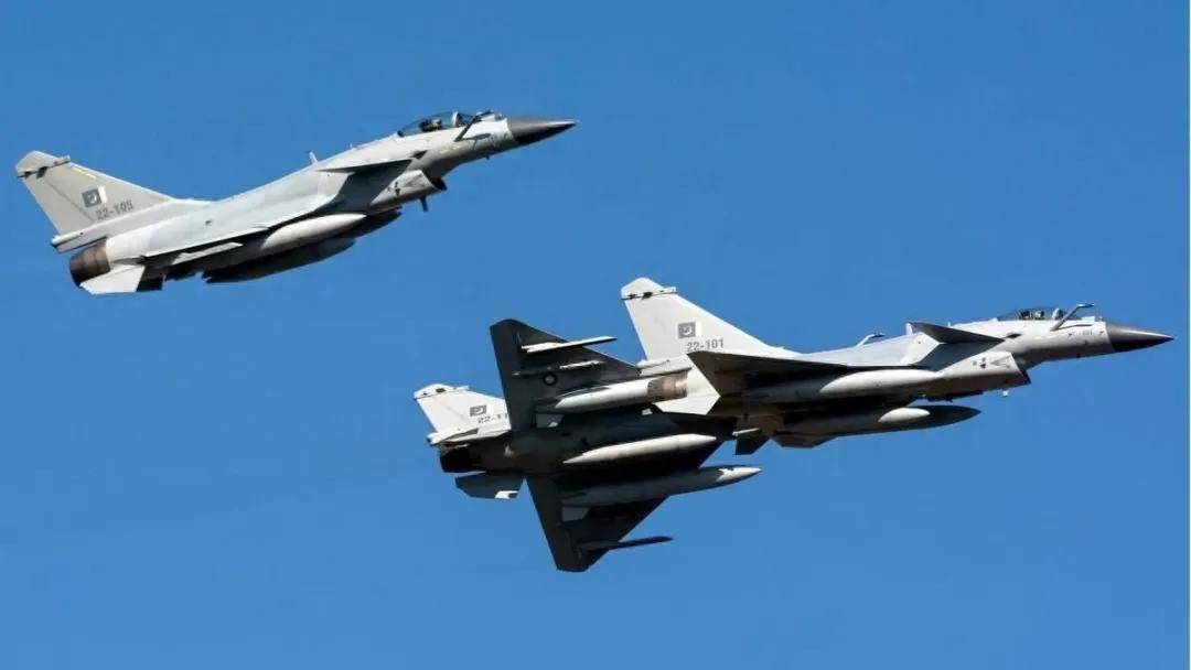 西雅图风暴篮球
_巴军前参谋长:击落印度“阵风”太容易西雅图风暴篮球
,不如和中国演习过瘾!