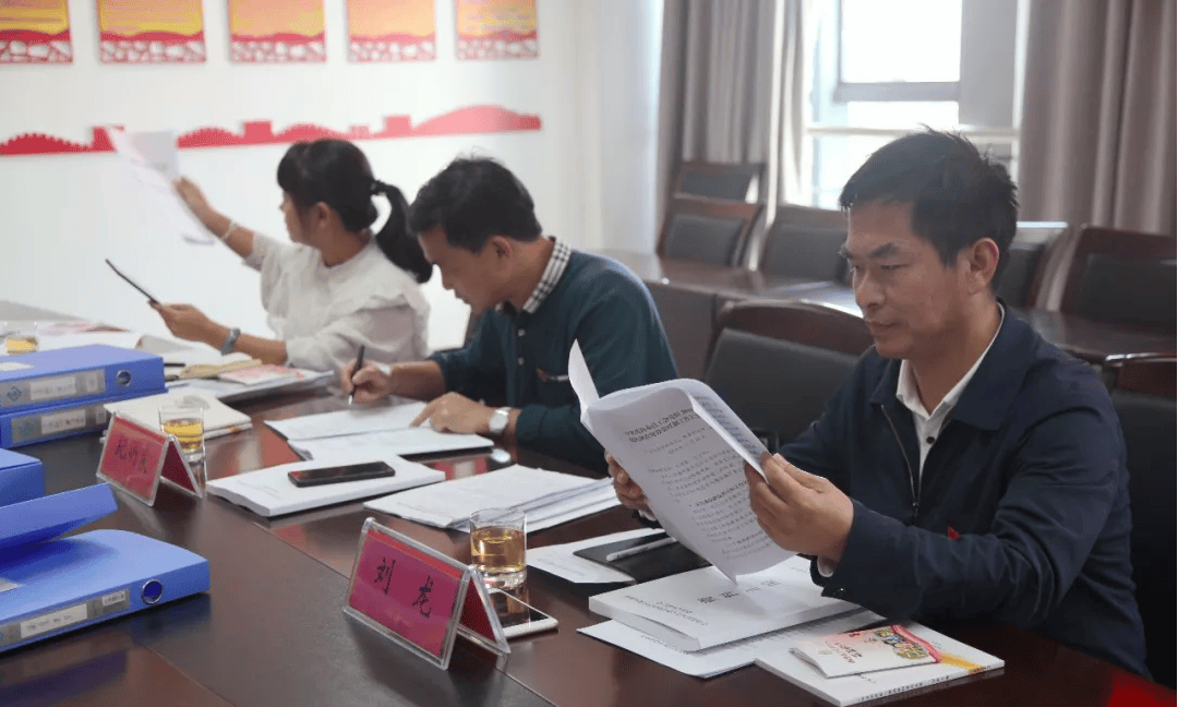 凤凰城水星篮球
_严重违纪违法凤凰城水星篮球
，刘龙被查