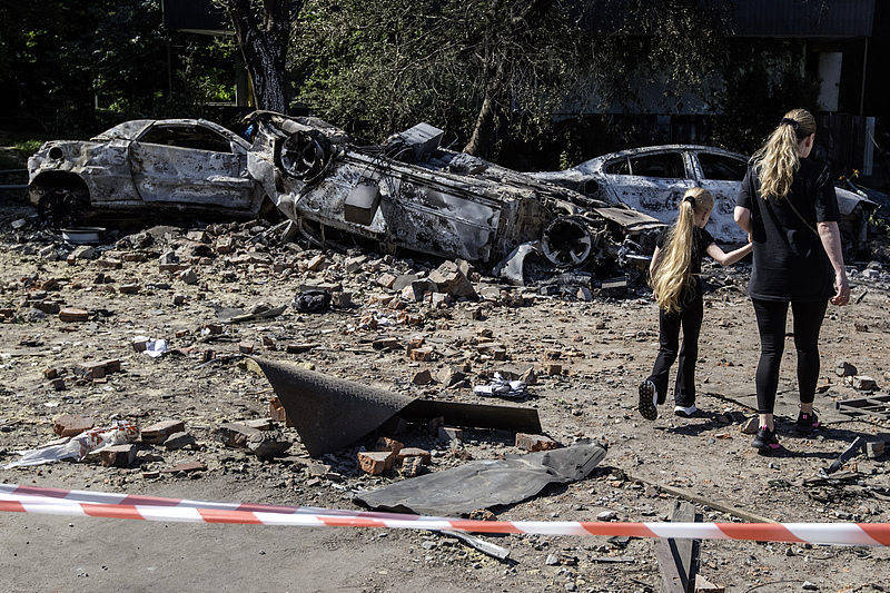 华盛顿神秘人篮球
_“鉴于俄罗斯目前的攻势华盛顿神秘人篮球
,普京决定无视特朗普的不满继续推进”