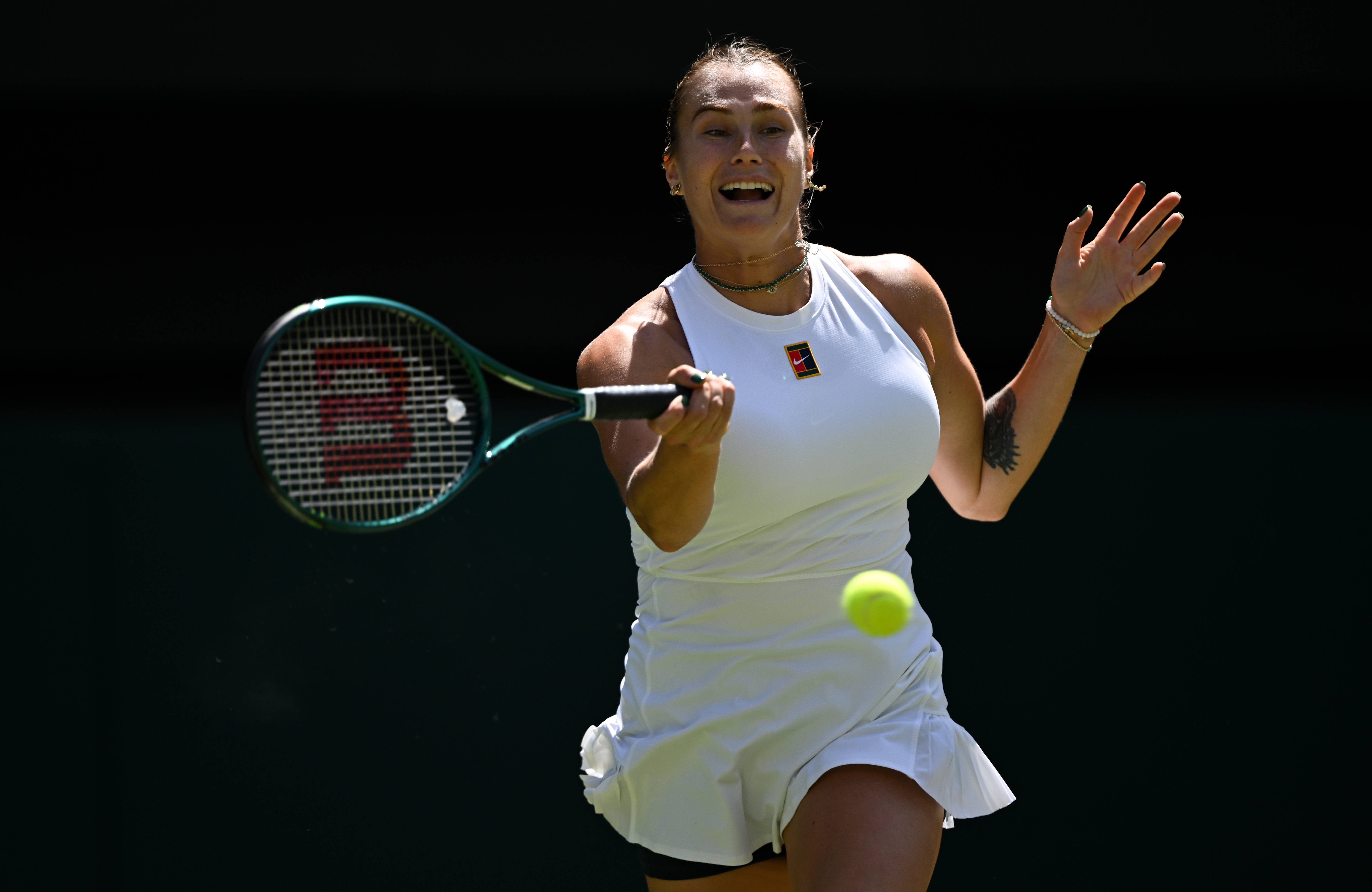 凤凰城水星篮球
_(体育)网球——温网:萨巴伦卡对阵阿尼西莫娃