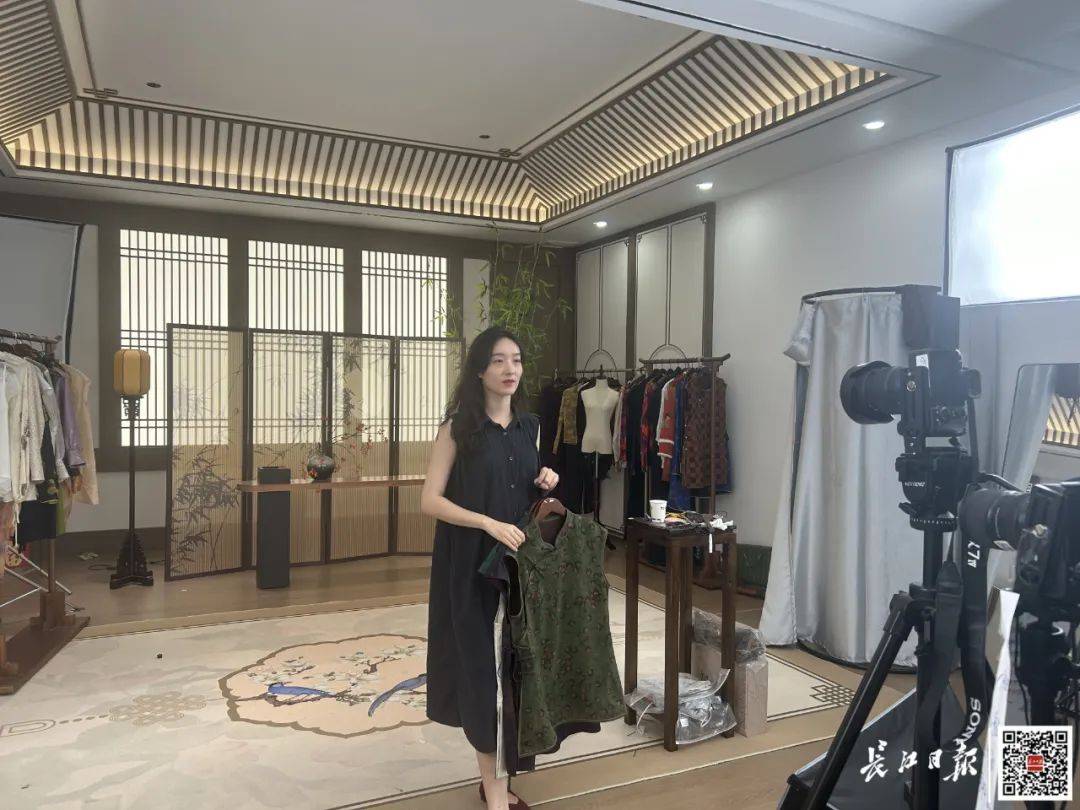 皇冠会员注册
_突然激增！武汉这里爆单了皇冠会员注册
，订单排到8月