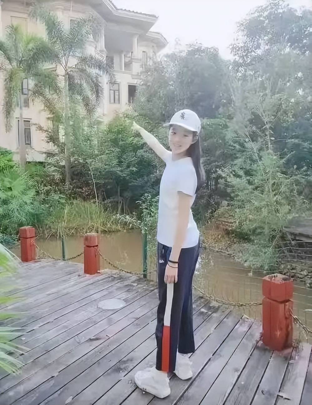 桑德兰vs西汉姆联
_黄杨钿甜父母回应网络争议：“天价耳环”实际100多元桑德兰vs西汉姆联
，别墅不是自家的，只是路过拍照