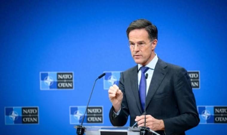 切尔西vs水晶宫
_北约秘书长幼稚到家了切尔西vs水晶宫
，要求中国必须给普京打电话，不然会被制裁