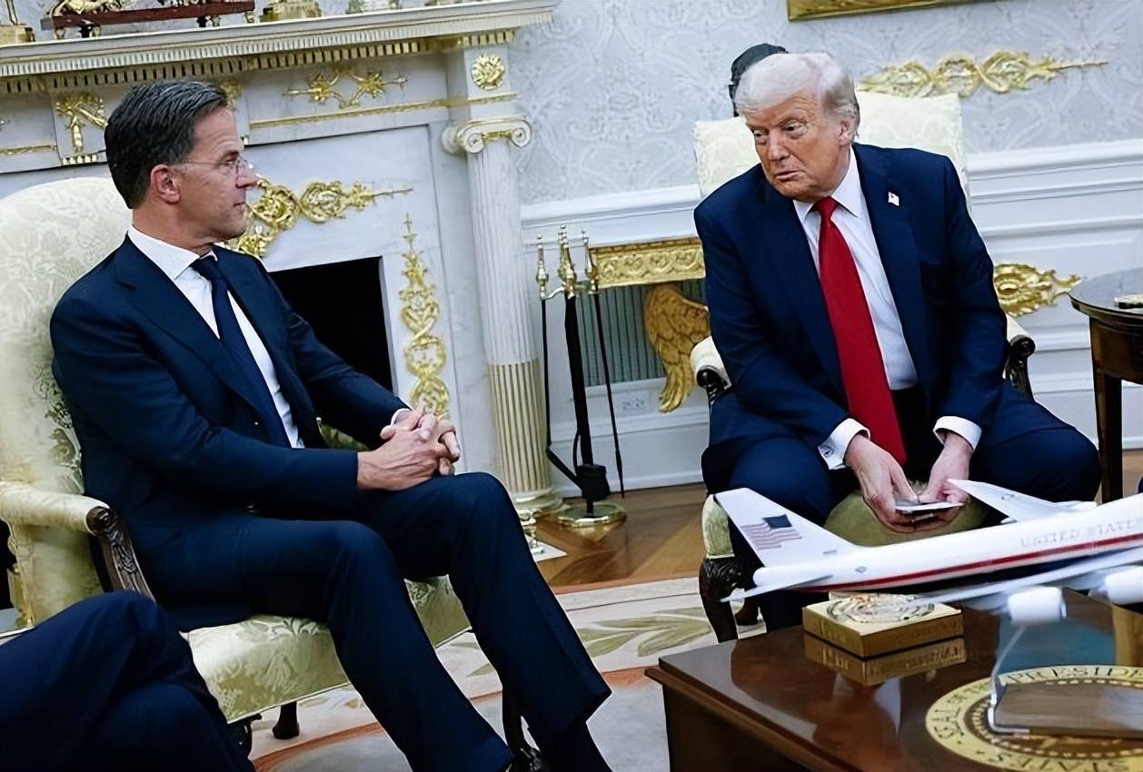 切尔西vs水晶宫
_北约秘书长幼稚到家了切尔西vs水晶宫
，要求中国必须给普京打电话，不然会被制裁