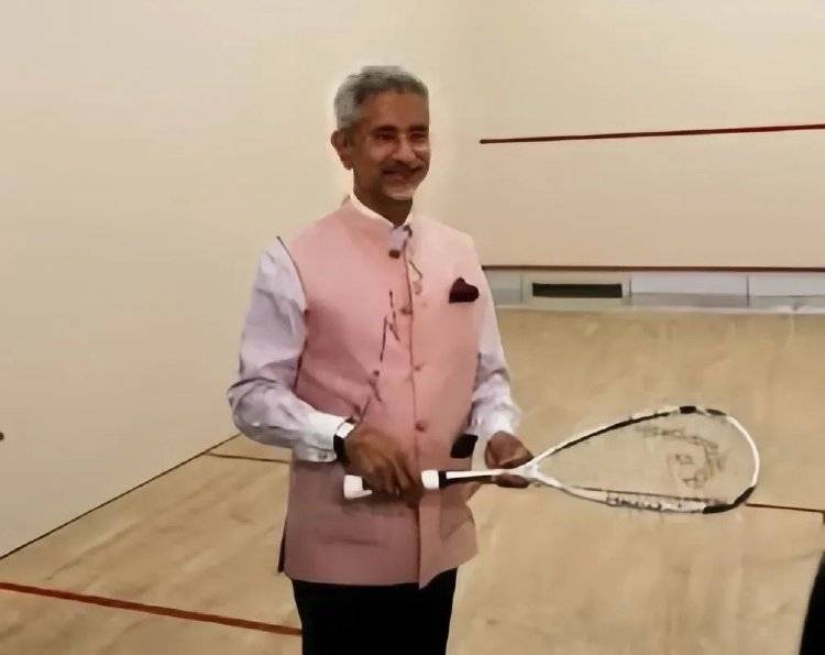 欧洲女子足球锦标赛
_叫中国名字欧洲女子足球锦标赛
，娶日本妻子，5年没见的印度外长来了