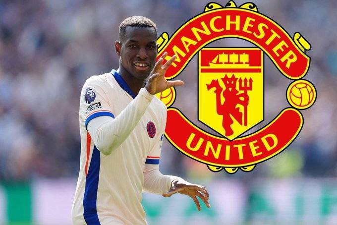 皇冠信用網账号
_身价5000万欧元皇冠信用網账号
！名记：曼联已将切尔西前锋杰克逊加入候选名单中