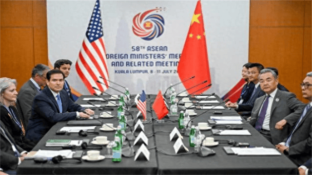 皇冠信用网开户
_亮出所有筹码给中国看！特朗普打定主意皇冠信用网开户
，要和中国促成“大交易”