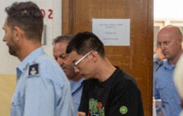 米迪兰特 v 希伯尼安_孟晚舟事件再现?美国在意大利拘捕中企高管米迪兰特 v 希伯尼安,中方反制以牙还牙,让美破防