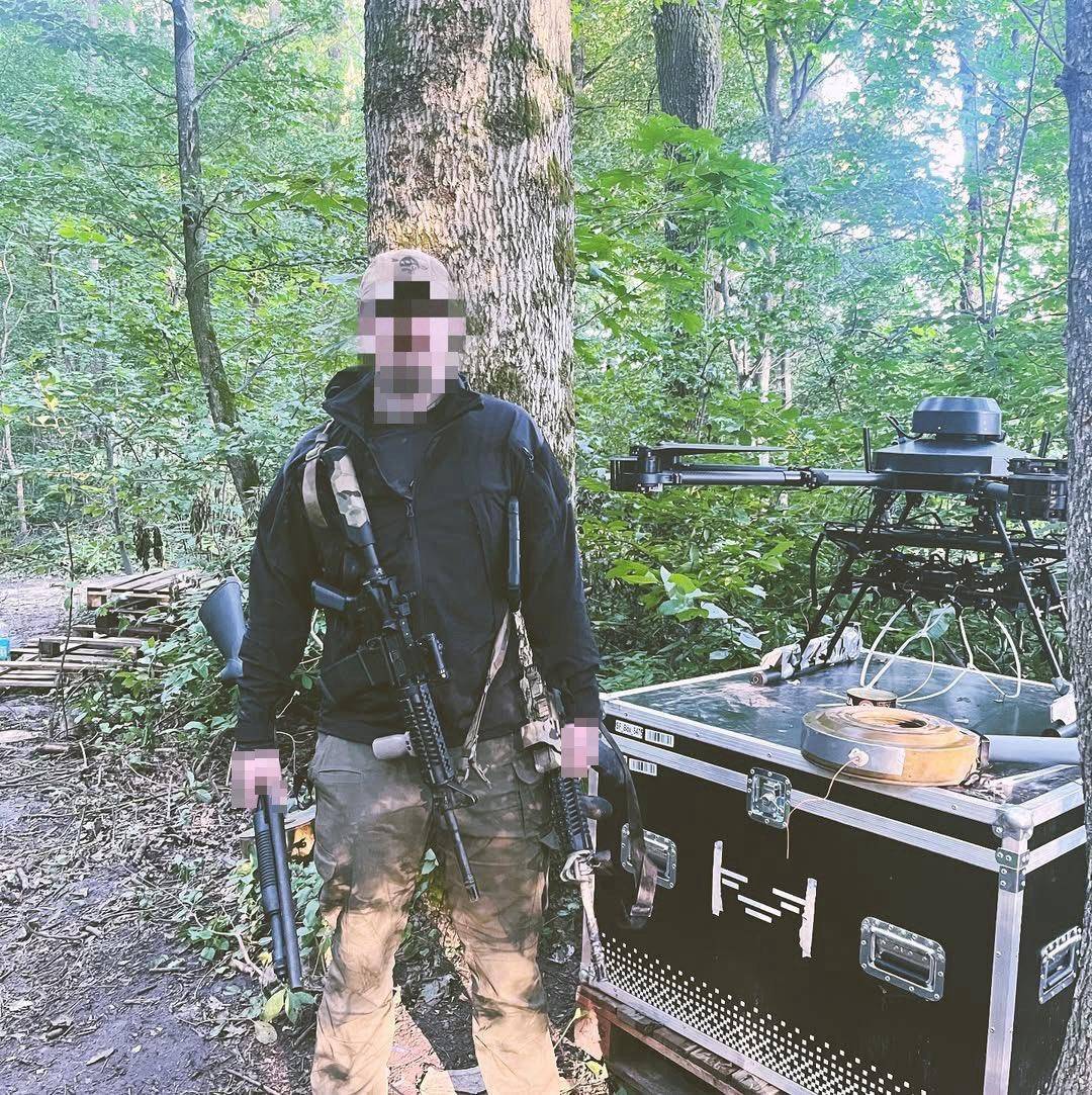 皇冠足球平台在哪里注册
_泽连斯基捅马蜂窝皇冠足球平台在哪里注册
,副司令被抓,10万大军调转枪口进军基辅造反?