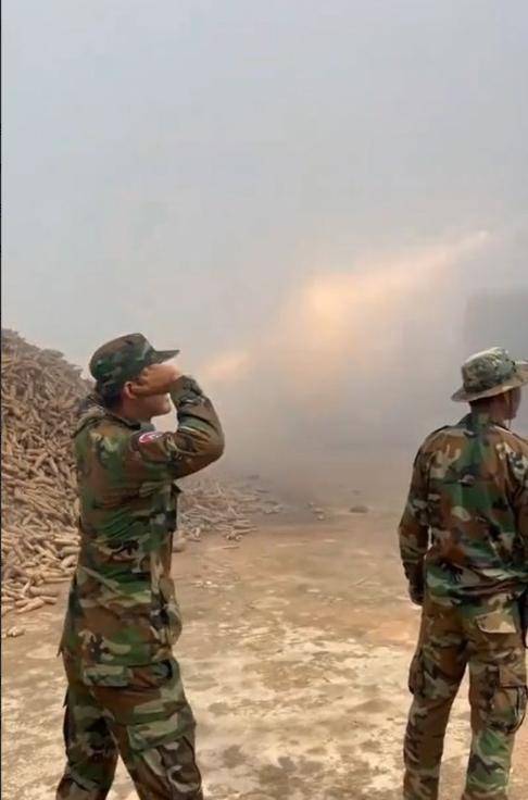 体育皇冠信用网
_战事不利体育皇冠信用网
，洪森前往中国？泰国把柬埔寨摁地上摩擦，已经攻入邻国