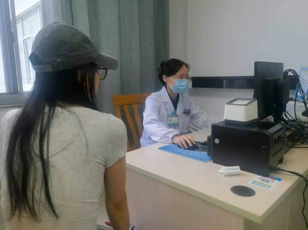 皇冠登3管理出租
_杭州32岁小伙每天打篮球到深夜皇冠登3管理出租
，一查“韧带撕裂”！近期多人中招