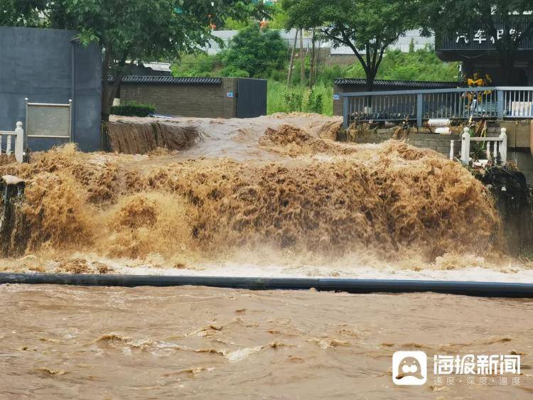 皇冠信用網会员注册网址
_因强降雨天气 河北兴隆县街道积水严重 居民：水位最高时没过护城河