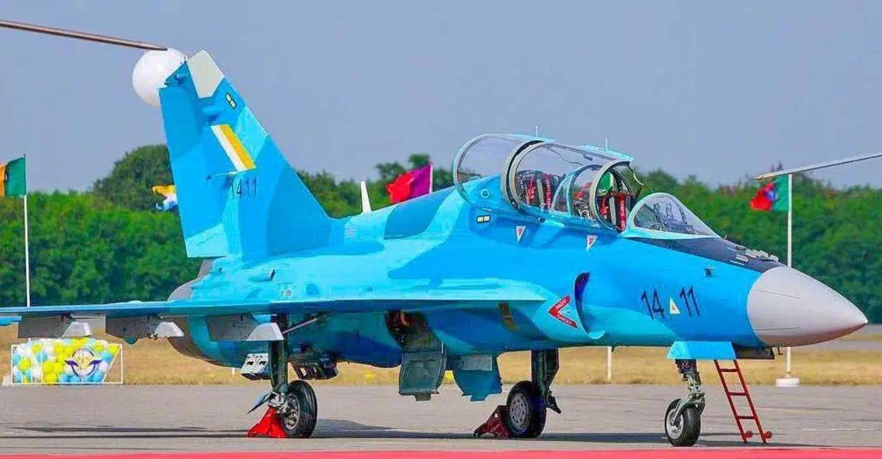 皇冠welcome注册账号
_红旗-12瞄准F-16后皇冠welcome注册账号
,泰国鹰狮战机出击,中方明确没给柬埔寨武器