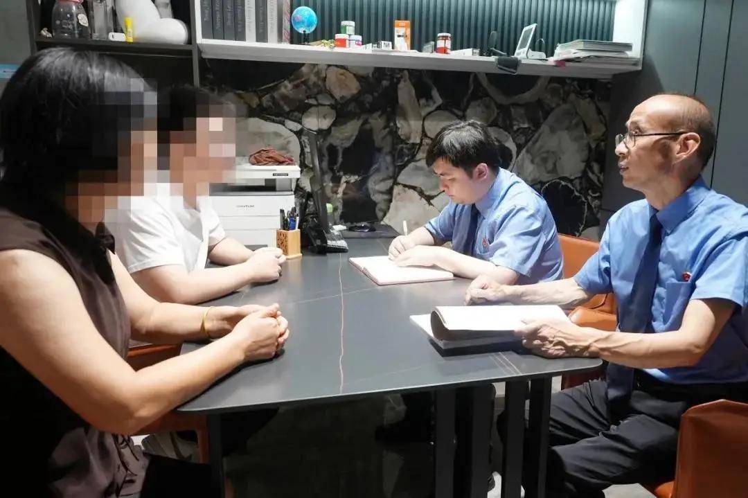 皇冠登录地址
_“借名贷”入侵校园皇冠登录地址
!大学生为200元返现背上16万元债务