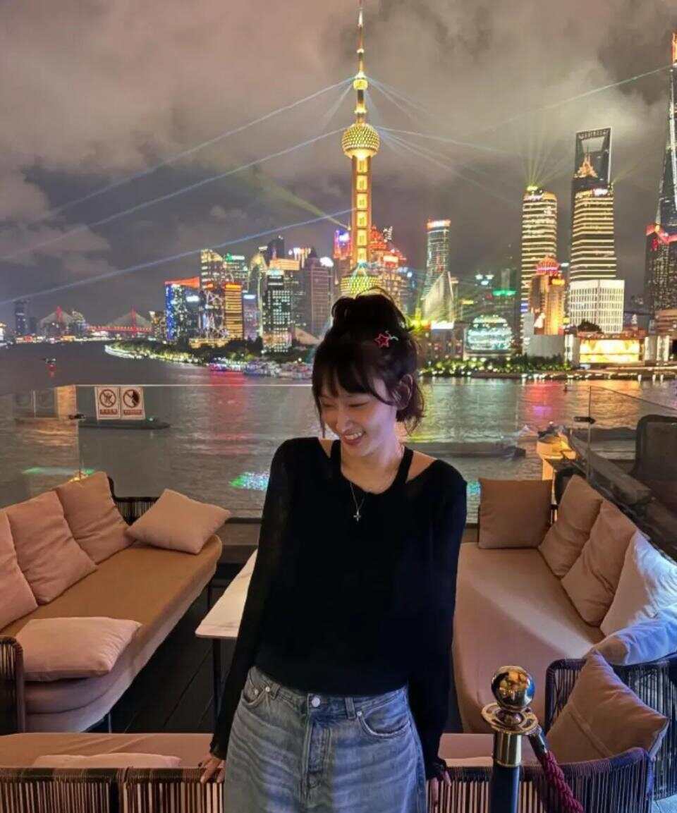 皇冠信用網平台出租
_冲上热搜第一皇冠信用網平台出租
！韩国演员发上海快递员休息照引争议