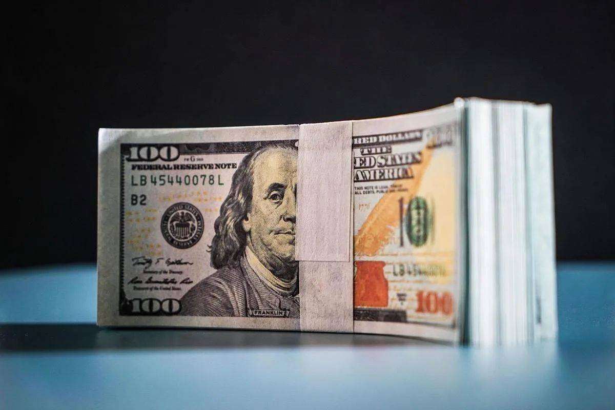 皇冠信用网最新地址
_特朗普高兴坏了！美国公布全球关税后皇冠信用网最新地址
，6个中国邻居对美投降，其中3国出卖中国利益，局势严峻