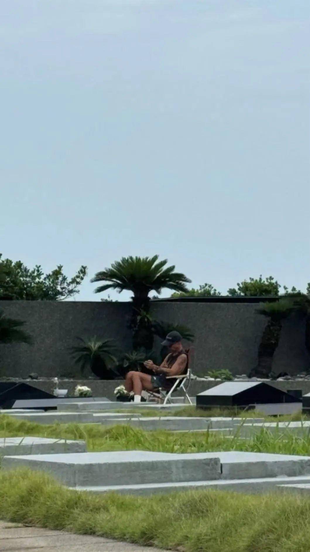 皇冠信用盘登2代理
_24岁女生酷似大S走红:没整容