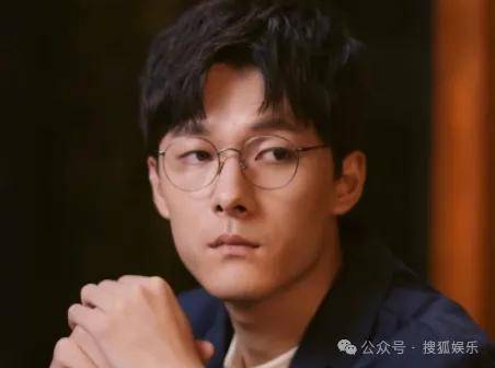 皇冠信用开号
_离婚三年又被拍到亲密逛超市皇冠信用开号
，他俩这是纯带娃还是真复合了？