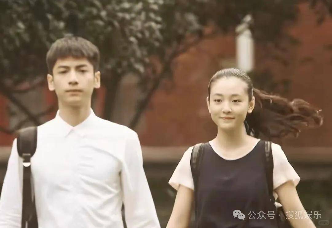 皇冠信用开号
_离婚三年又被拍到亲密逛超市皇冠信用开号
，他俩这是纯带娃还是真复合了？