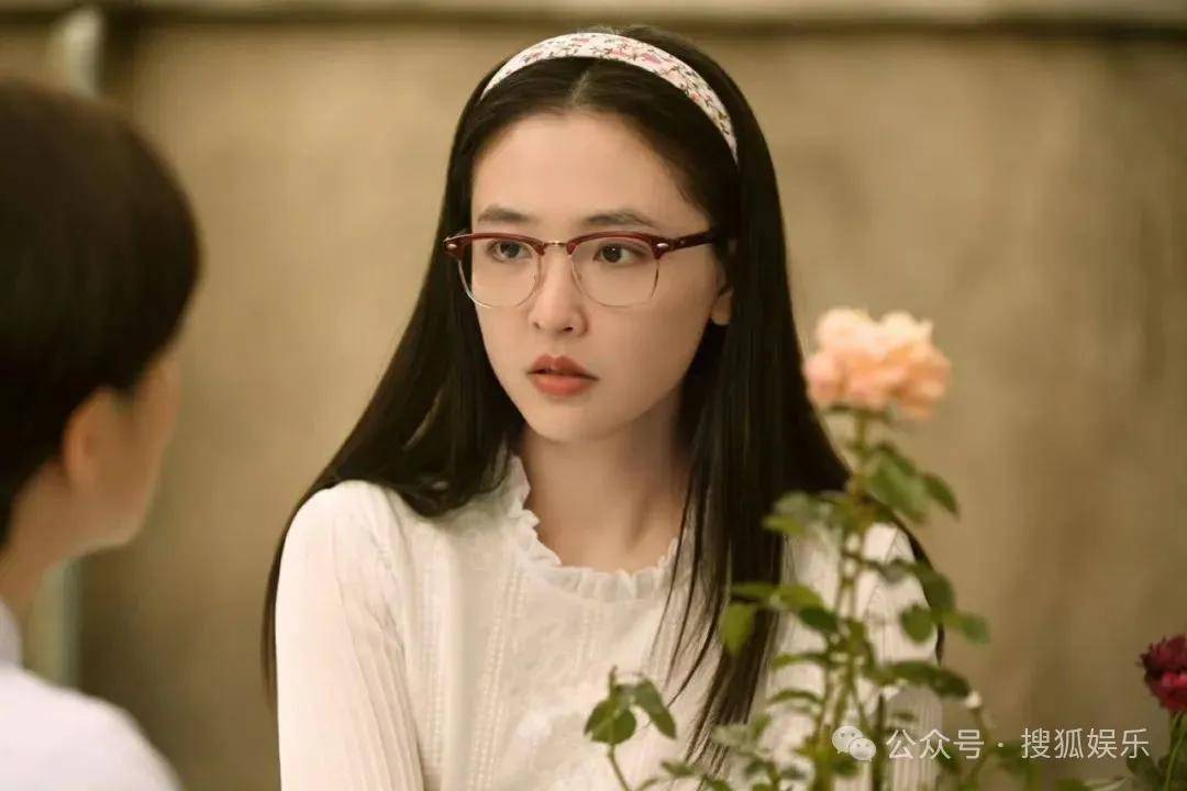 皇冠信用开号
_离婚三年又被拍到亲密逛超市皇冠信用开号
，他俩这是纯带娃还是真复合了？