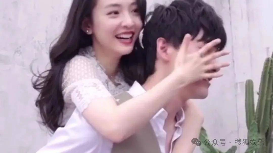 皇冠信用开号
_离婚三年又被拍到亲密逛超市皇冠信用开号
，他俩这是纯带娃还是真复合了？