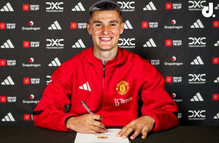 爱尔兰超级联赛
_记者：塞斯科今日已经拍完曼联媒体宣传素材爱尔兰超级联赛
，官宣即将发布