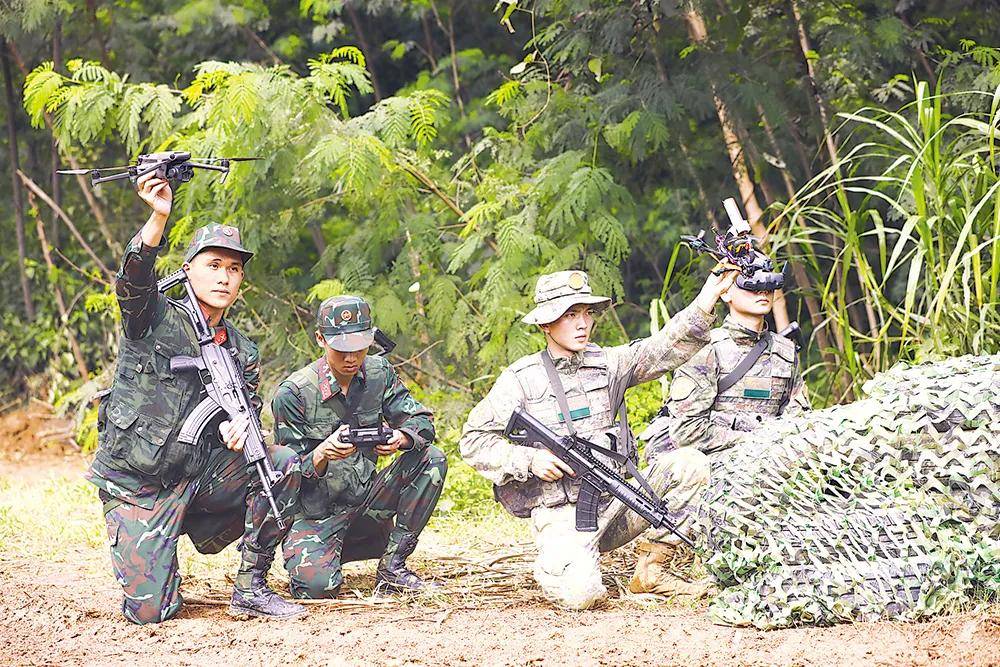 皇冠皇冠平台
_越南新步枪参加联合军演皇冠皇冠平台
,担心中国偷学技术,结果频繁卡壳到炸?
