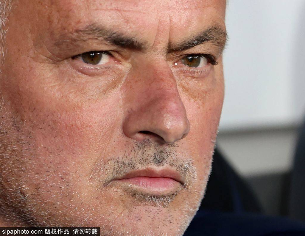 怎么开皇冠信用
_穆里尼奥的逆袭：C罗前队友助费内巴切翻盘晋级欧冠附加赛