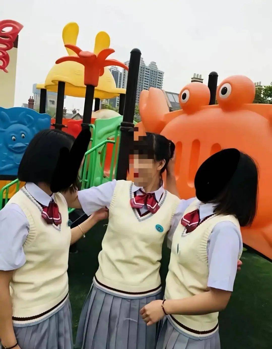 皇冠信用網注册开通
_34岁女子再找男友后皇冠信用網注册开通
，被赌徒前夫当儿子面残忍杀害；死者弟弟：姐姐曾卖房替他还赌债