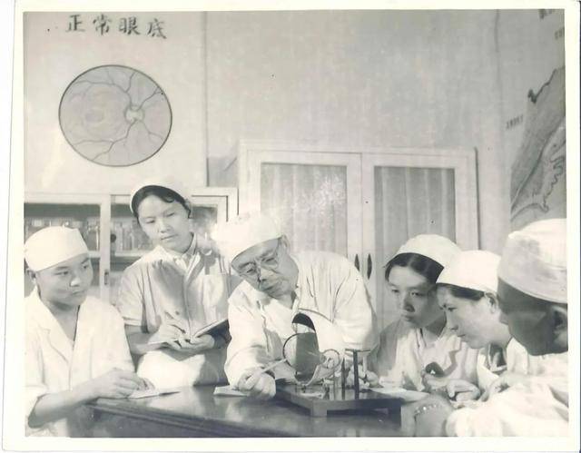 英超联赛是英格兰顶级足球联赛_95岁抗战老兵刘世钺：用一生续写白求恩精神篇章