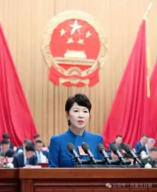 如何代理皇冠信用网_正部级美女大员被查！千万华服堆满多套住宅如何代理皇冠信用网，化妆团队提前数小时待命~