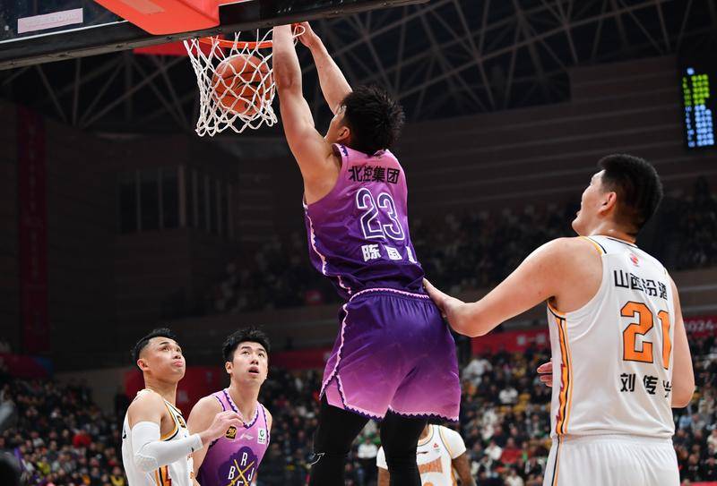 怎么注册皇冠信用网
_媒体人：陈国豪三方交易永久转会广州 广东得到焦泊乔