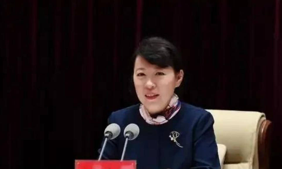 皇冠信用网开户
_“换装主席”王莉霞的堕落：从光鲜人设到腐败深渊