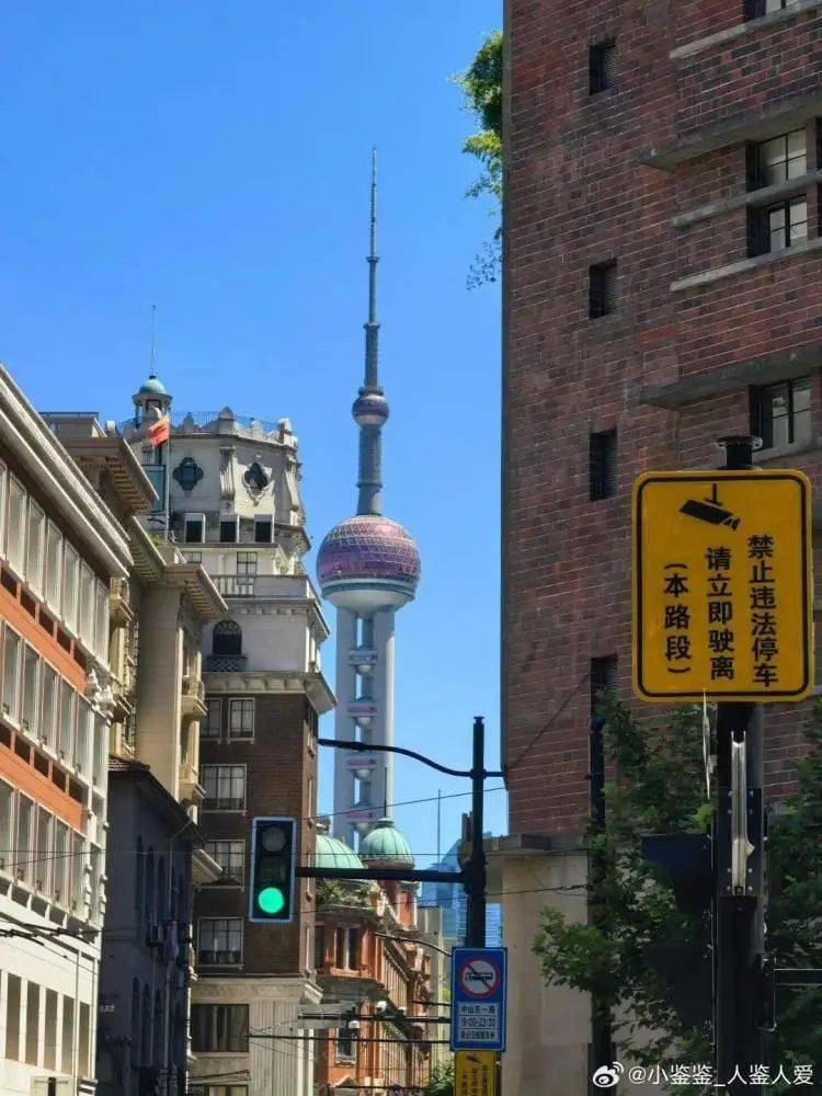 霍恩vs林茨
_上海热得白云都没了！不过上海人苦等的降温要来了霍恩vs林茨
，“秋老虎”也要来了……