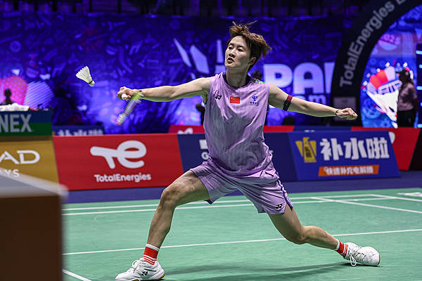 今治vs磐城
_羽毛球世锦赛｜男女单四强只剩“独苗”今治vs磐城
，石宇奇和陈雨菲是国羽最后的希望