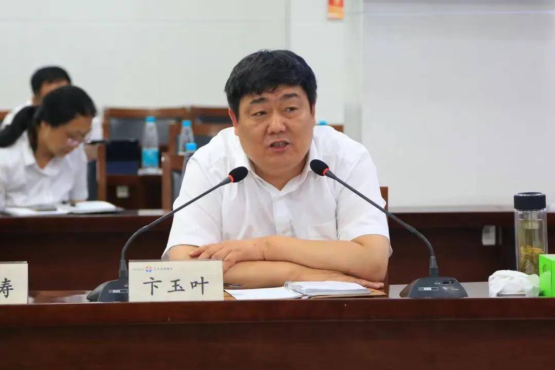 韦斯特罗斯vs赫尔辛堡_江苏最大农商行原董事长被查韦斯特罗斯vs赫尔辛堡,另一农信系统出身的“老银行人”同日被查