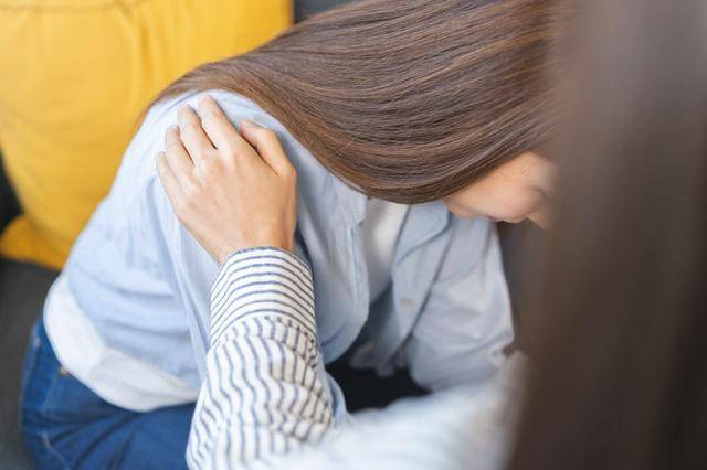 意大利(女) vs德国(女)_老人猥亵女性因高龄患绝症未被拘留 媒体发声“何以被免罚”