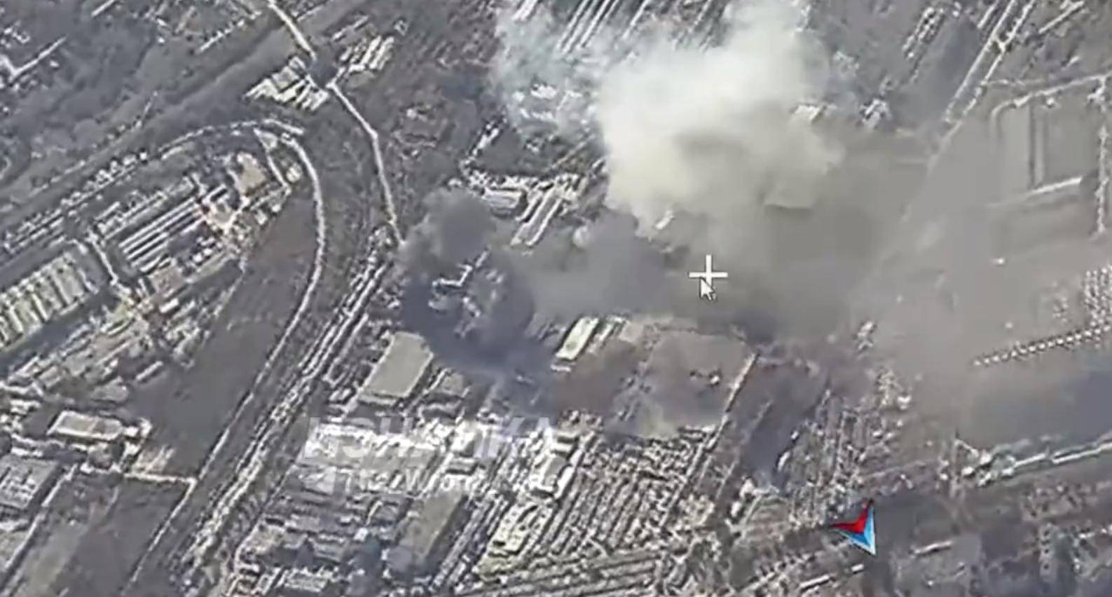 皇冠信用网代理如何申请_报复不隔夜!仅24小时俄军炸F-16基地皇冠信用网代理如何申请,炸新兵营,朝鲜集束弹开轰