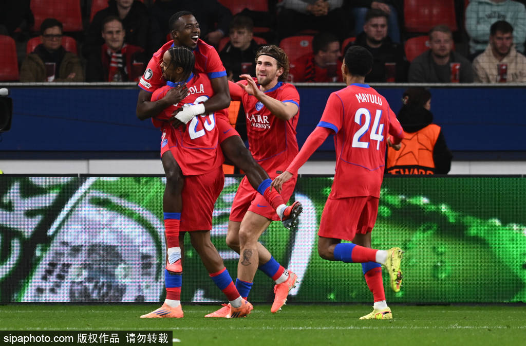 皇冠信用网代理流程_欧冠-K77传射登贝莱破门 十人巴黎7-2十人药厂升至榜首